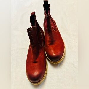 Earth Red Ankle Boots